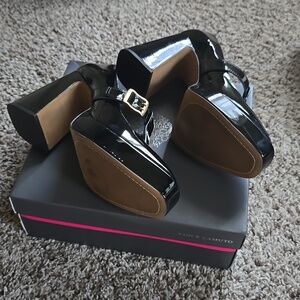 Women's shoes
